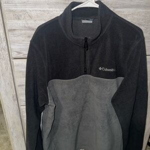 Columbia Charcoal and Slate Fleece Jacket